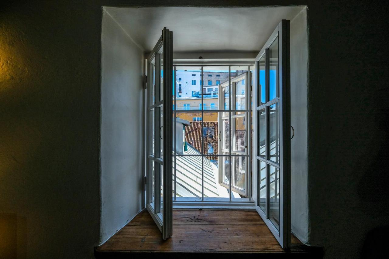 Blacksmith Old Town Apartments Tallin Exterior foto