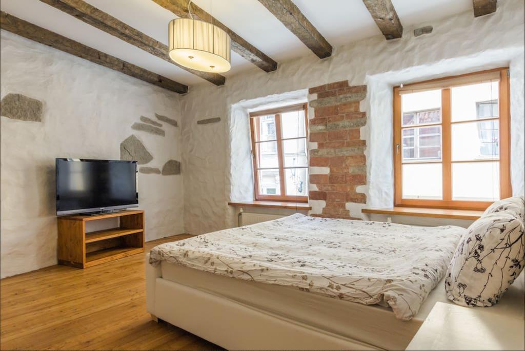 Blacksmith Old Town Apartments Tallin Exterior foto